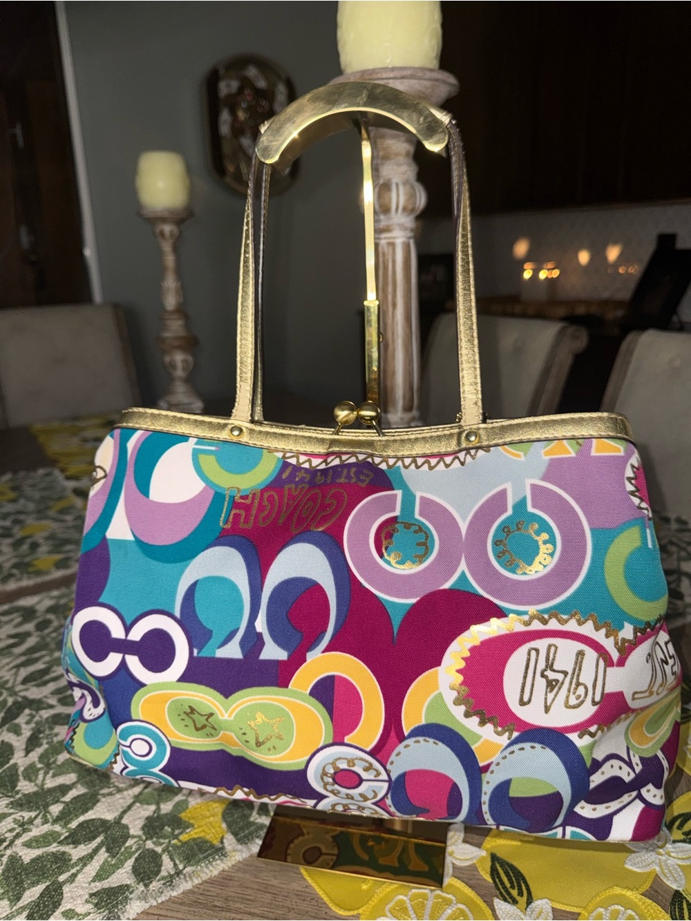 ATTENTION COLLECTORS Coach Poppy KISS LOCK Shoulder Bag Gold Toned Accents EUC - Picture 3 of 17